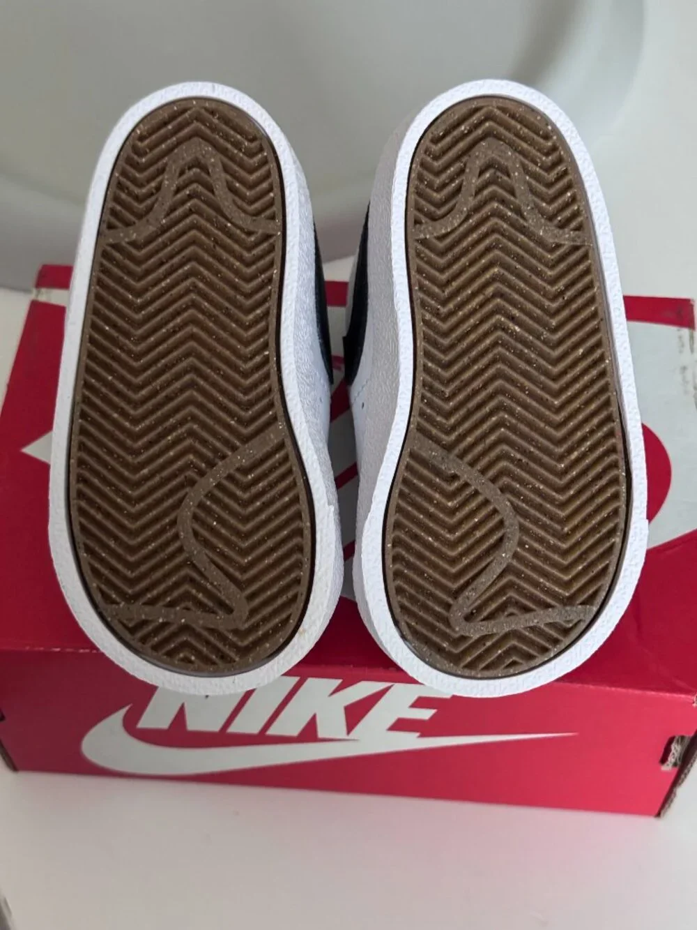 Infant Nike Blazer Mid Sneaker - 5C